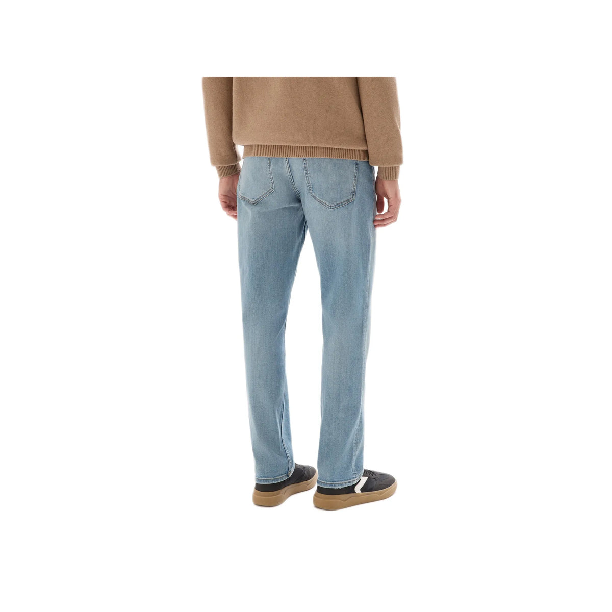 C.15 Straight Stretch Jeans