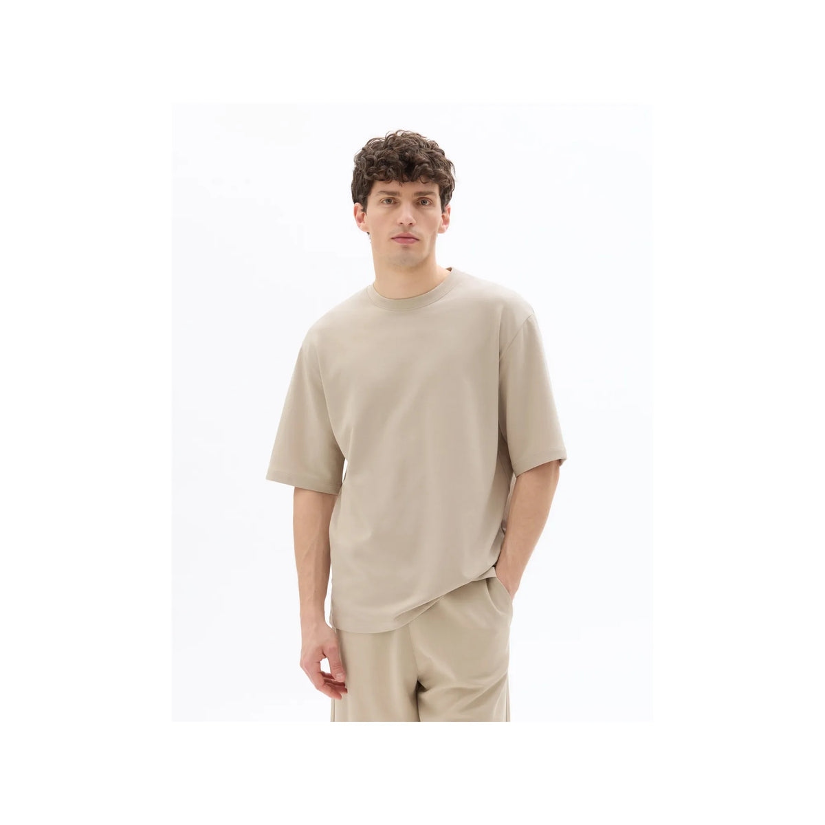 Oversized Round Neck T-Shirt