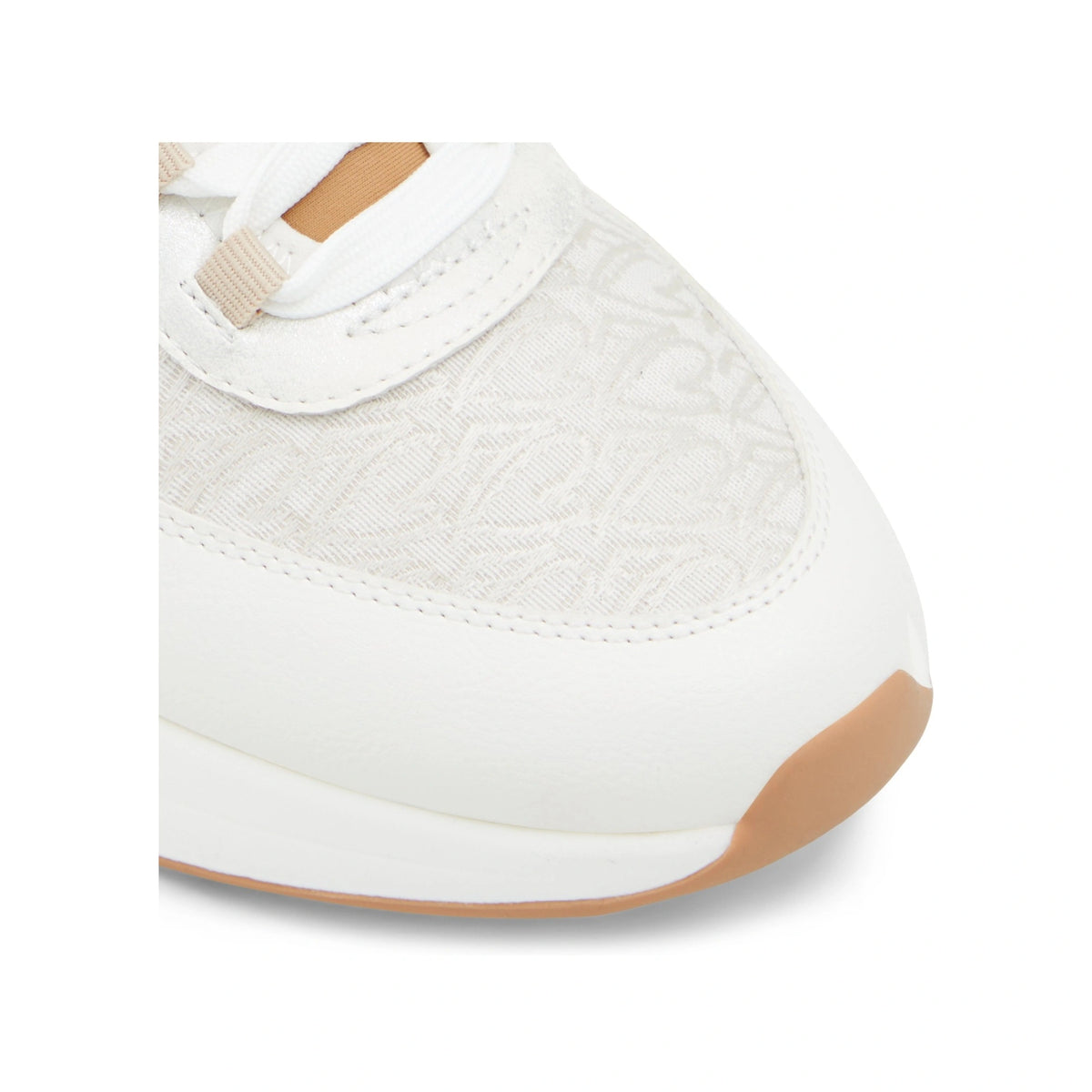 Quiltyn Sneakers