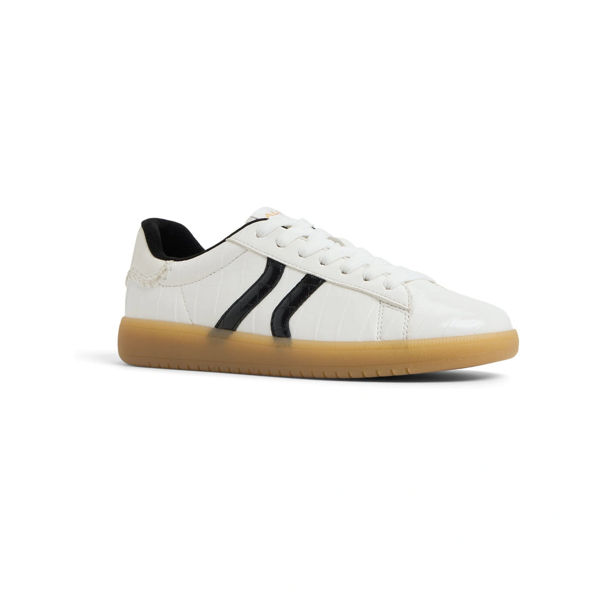 Chicsneaker2