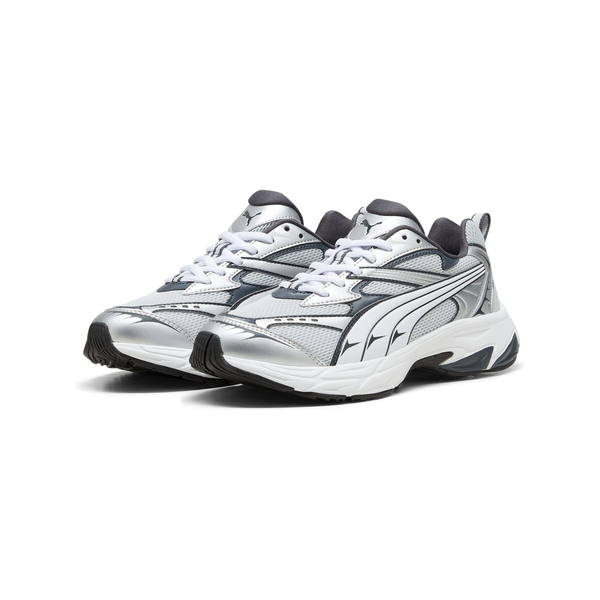 حذاء PUMA Morphic الرياضي
