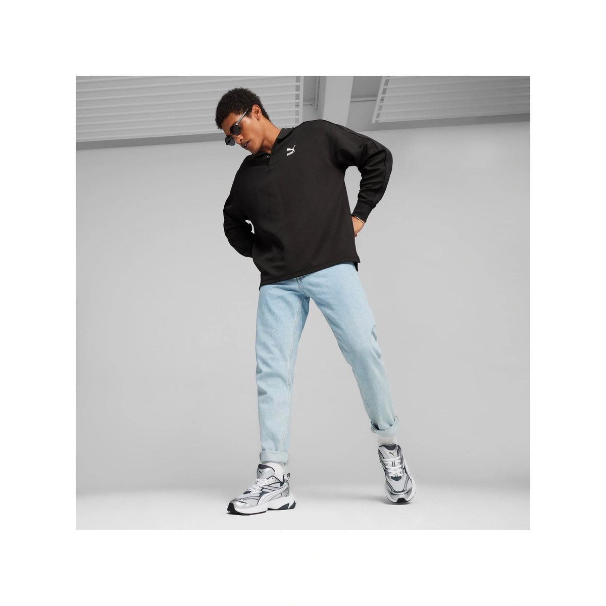 PUMA Morphic Sneakers