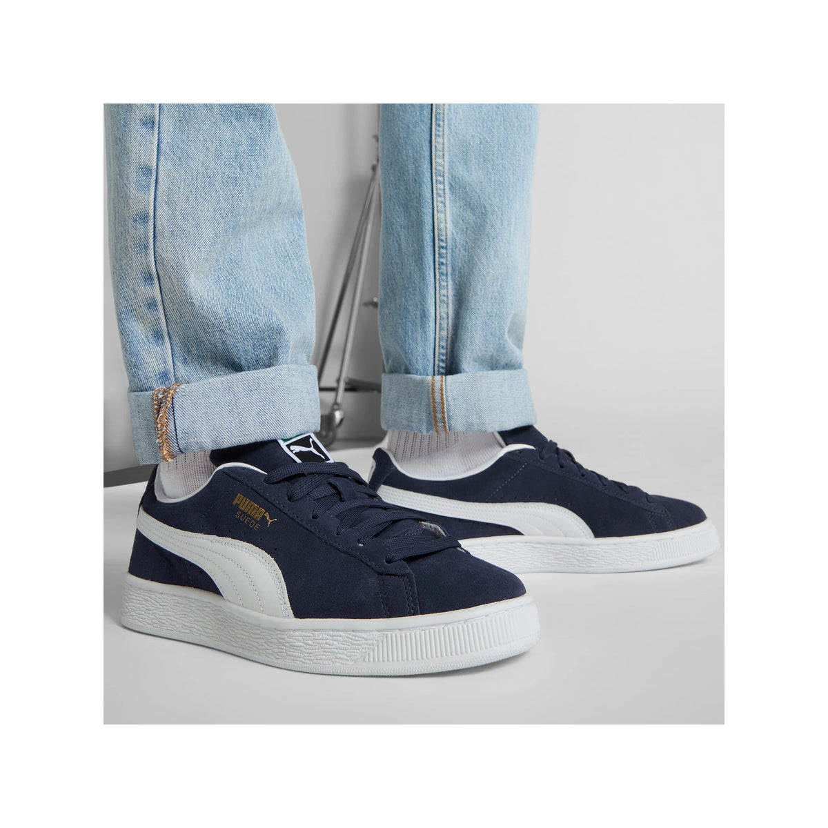 Suede Classic Sneakers Men