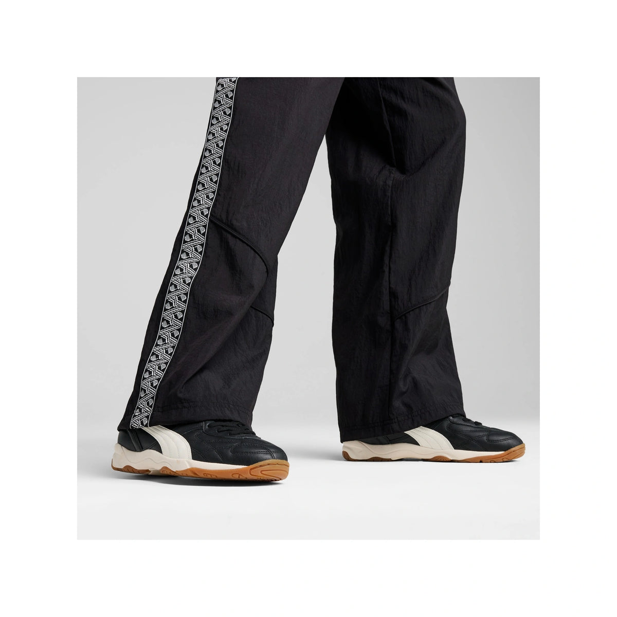 King Indoor Sneakers Men