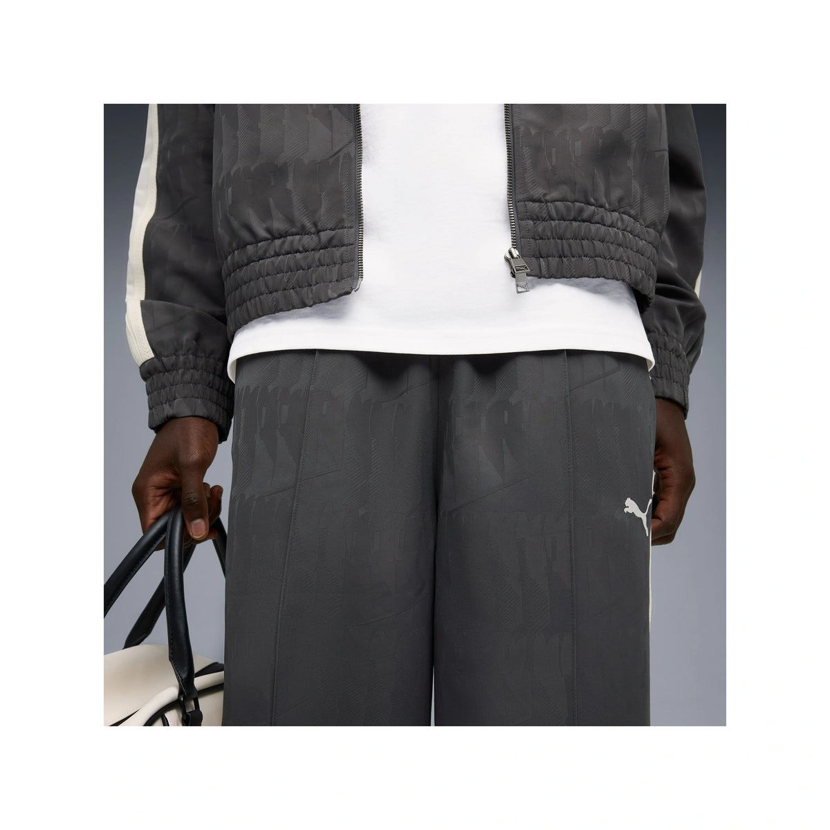 The NeverWorn VI T7 Track Pants Men