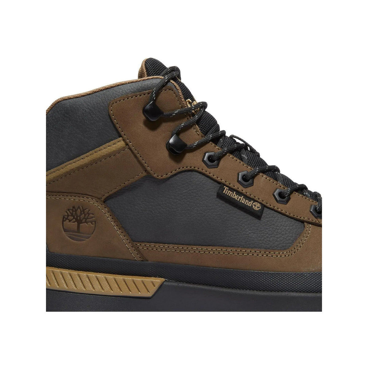 Field Trekker Mid Lace Up Sneaker