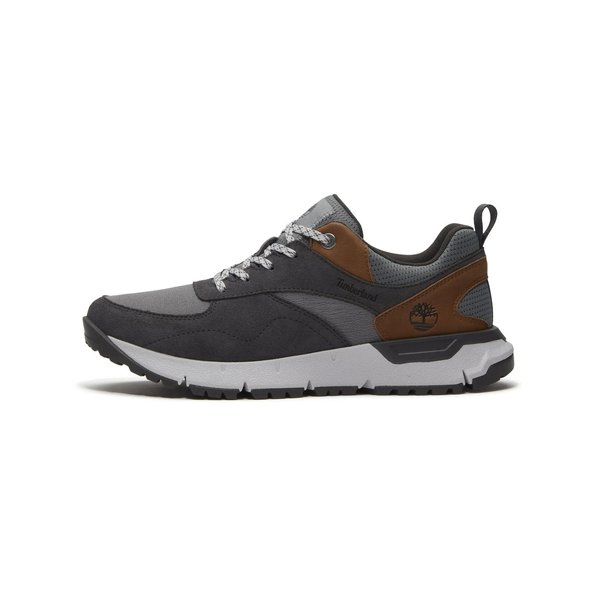 Voyager Park Low Lace Up Sneaker