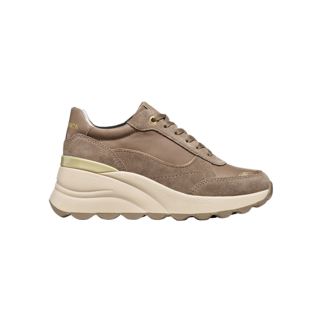 Spherica Ec13 Woman