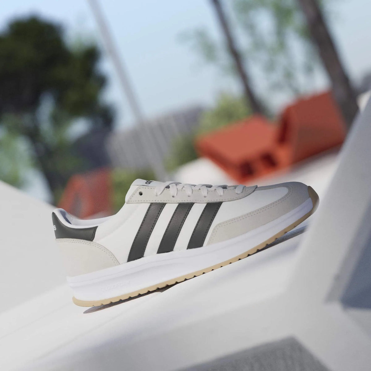 RUN 70s 2.0 Shoes