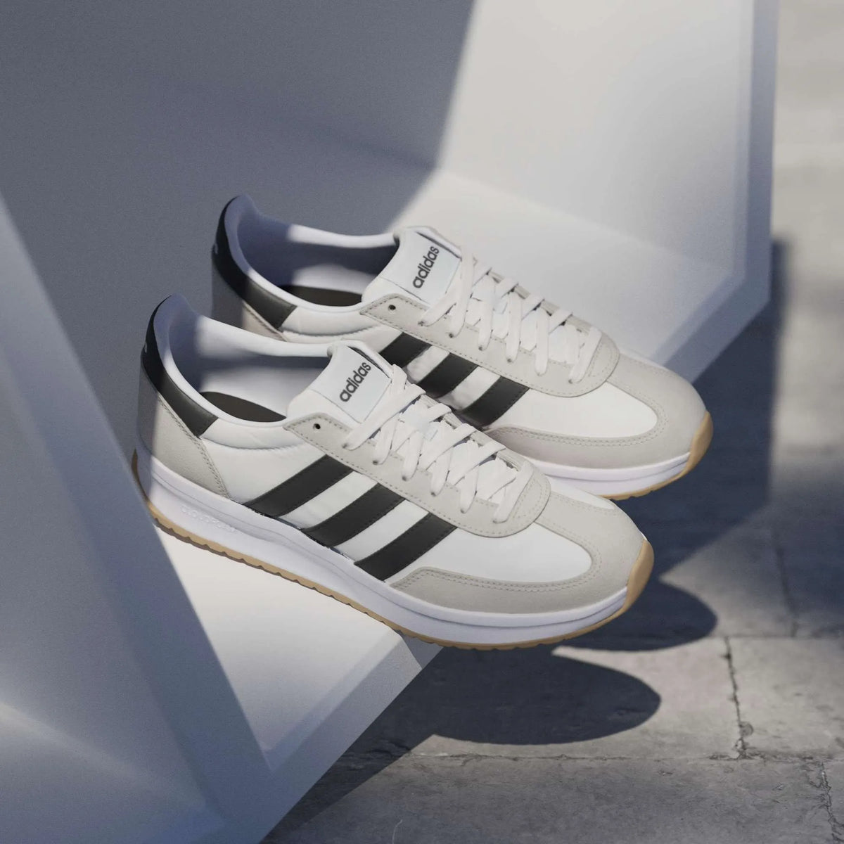 RUN 70s 2.0 Shoes