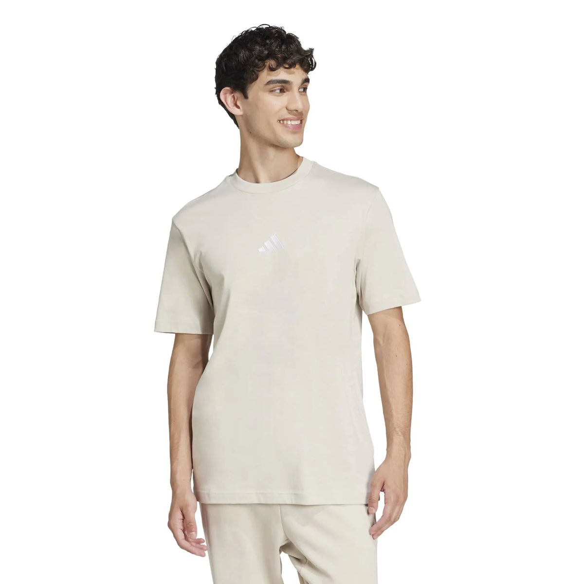 Essentials Small Logo Single Jersey T-Shirt