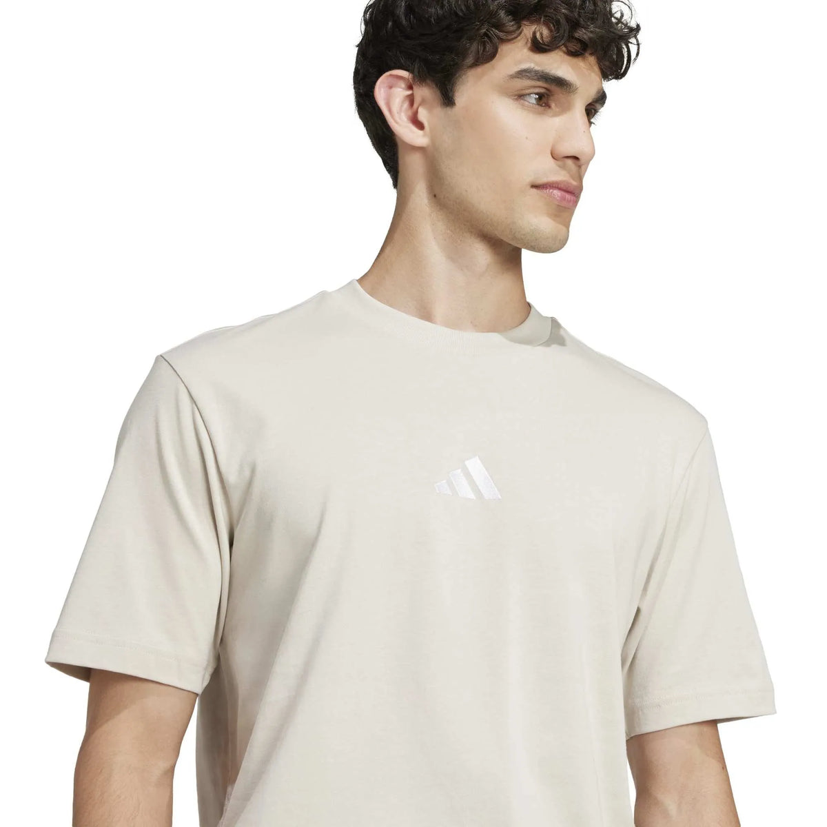Essentials Small Logo Single Jersey T-Shirt