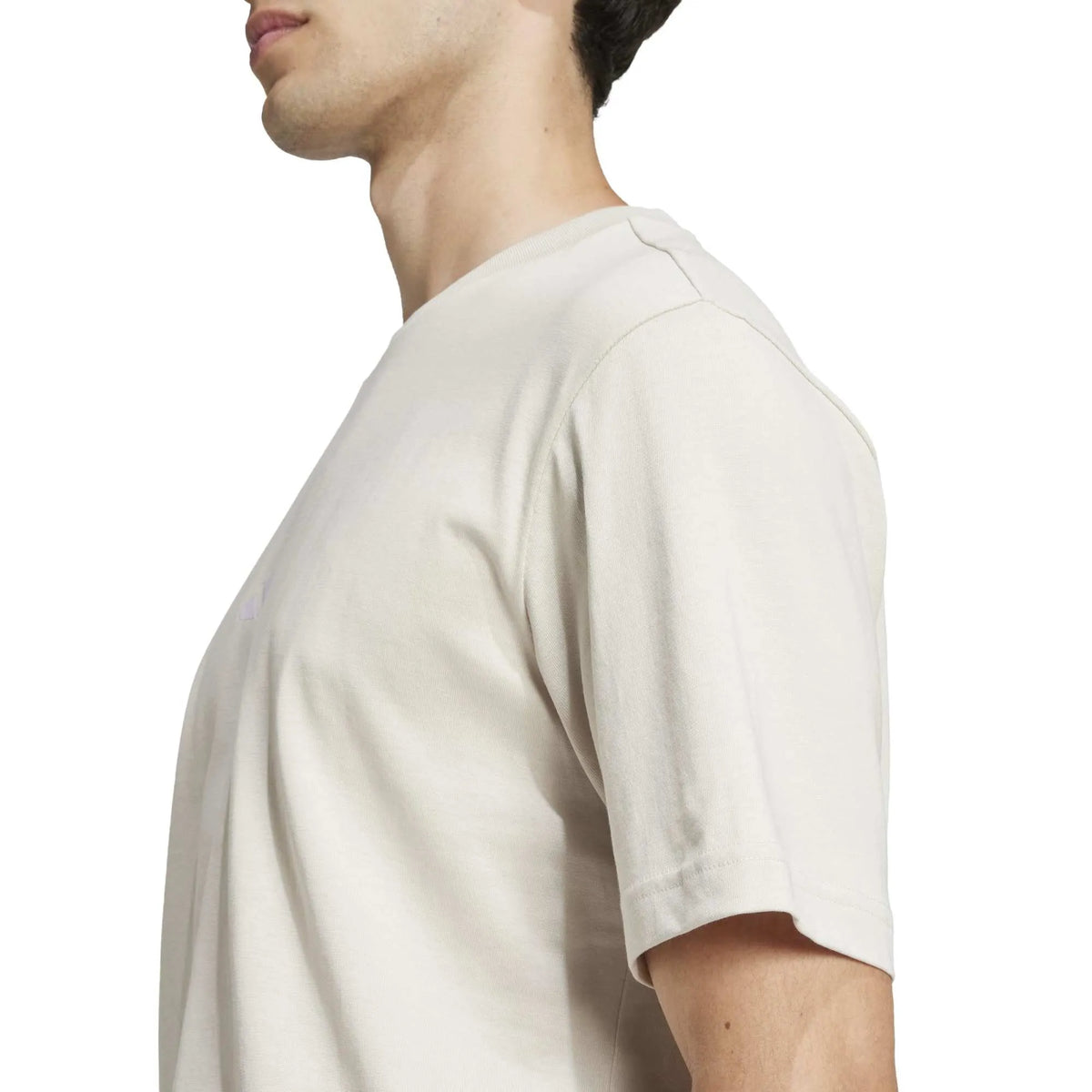 Essentials Small Logo Single Jersey T-Shirt
