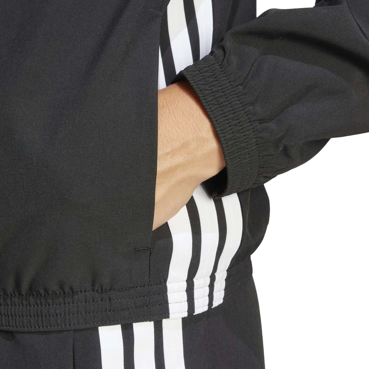 Train Essentials 3-Stripes Woven Warm-Up Jacket