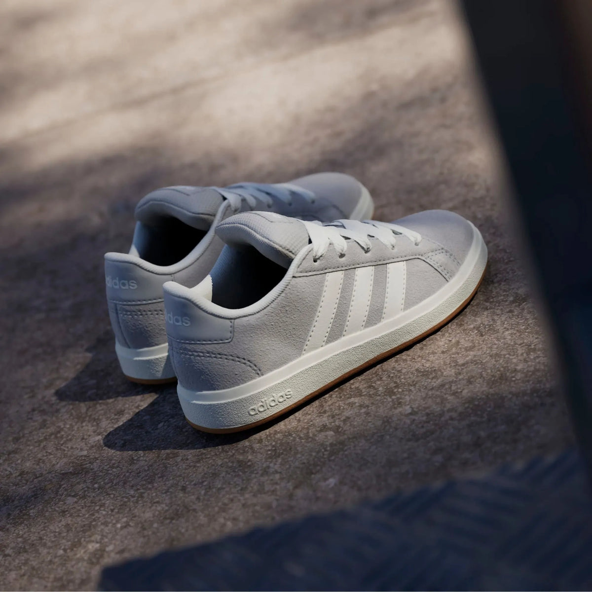 Grand Court 00s Shoes