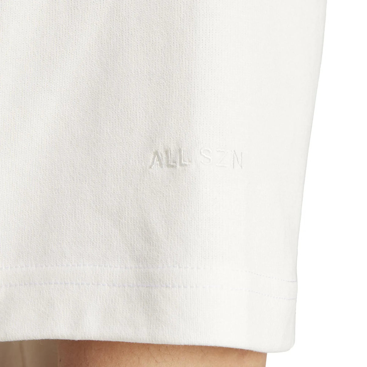 تيشيرت برسومات مطرزة ALL SZN