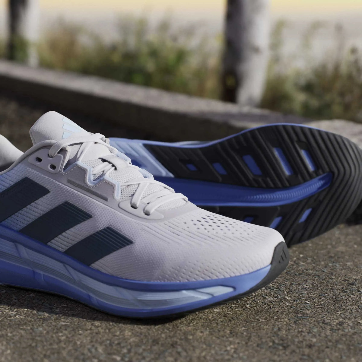 Questar 3 Running Shoes