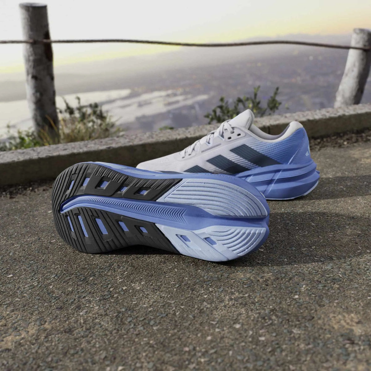 Questar 3 Running Shoes