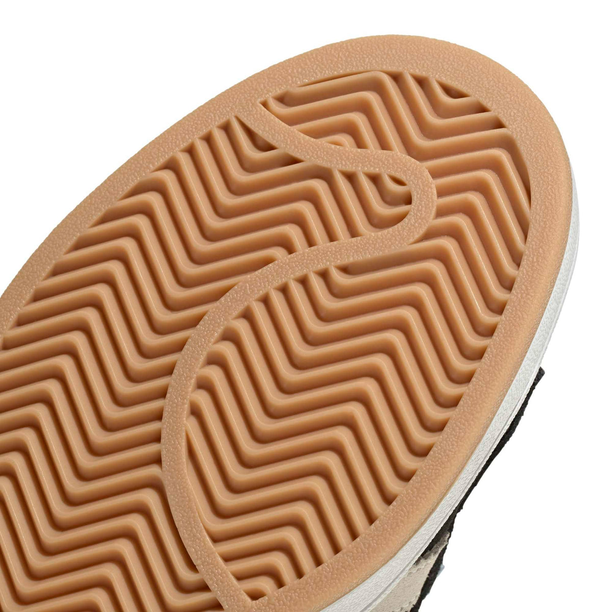 حذاء كامبوس 00s