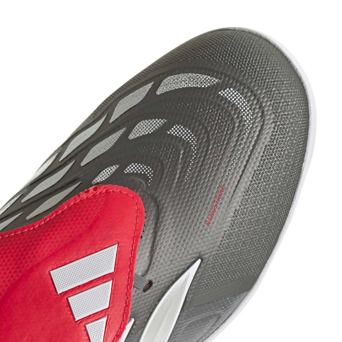 PREDATOR LEAGUE Fold-Over Tongue Turf Football Shoes