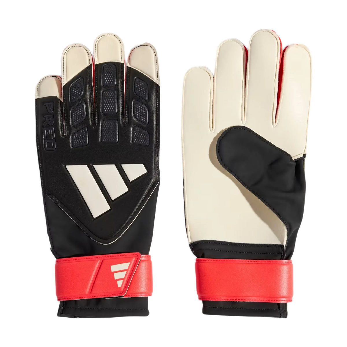 PREDATOR GOALKEEPER GLOVE TRAINING
