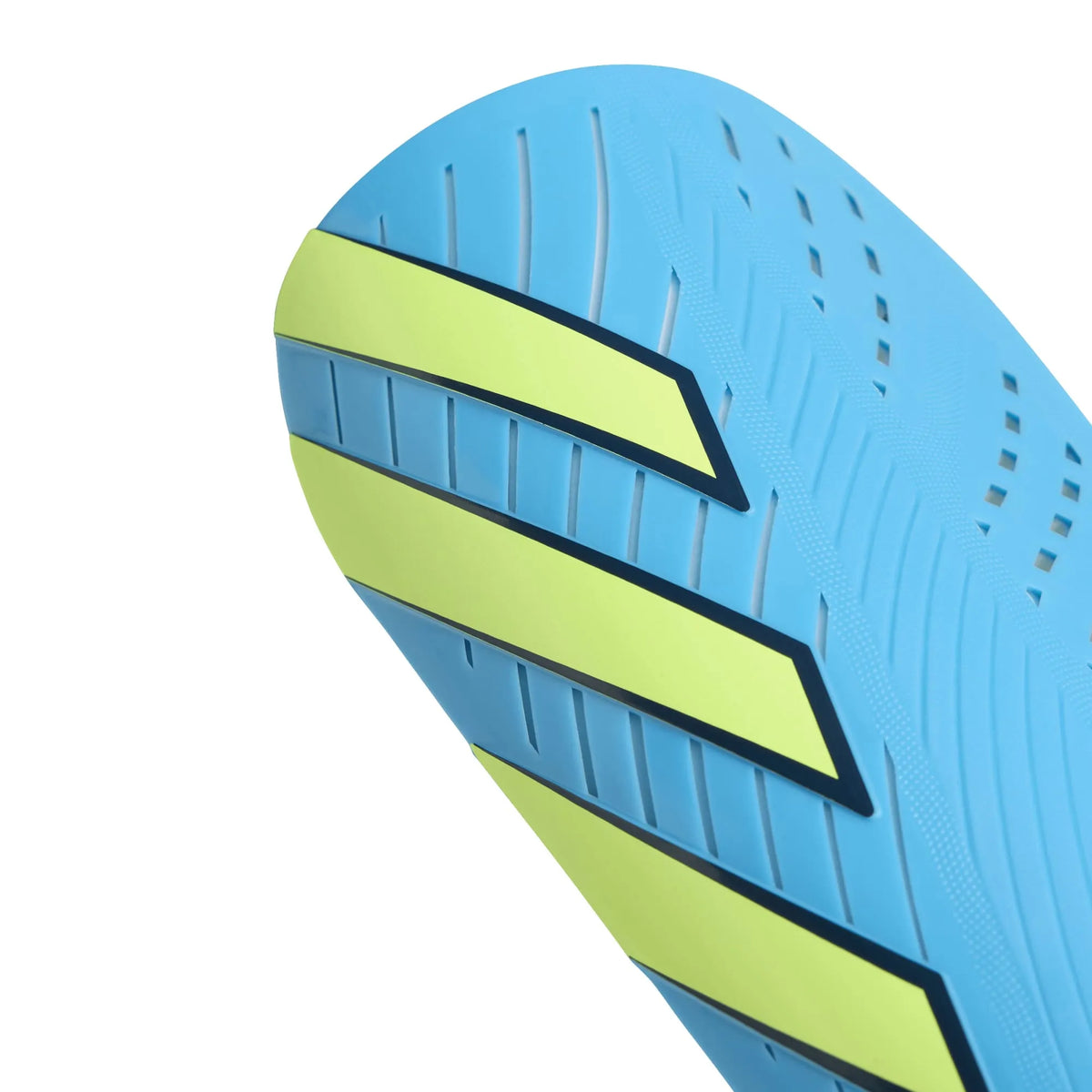 TIRO SHINGUARD CLUB
