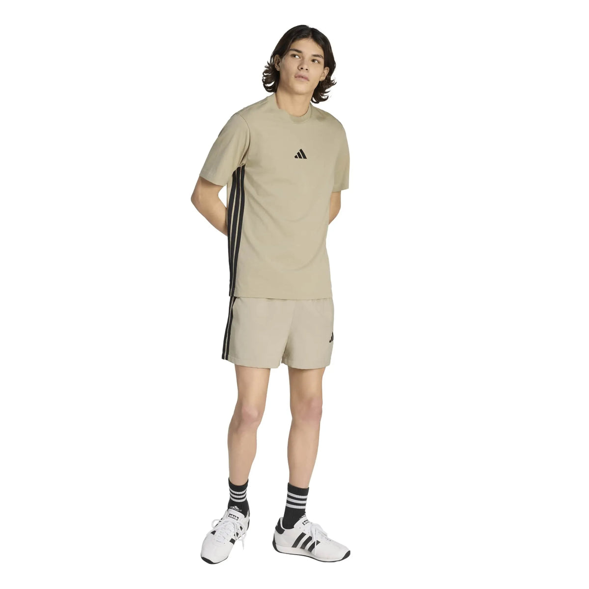 تيشيرت Essentials 3-Stripes من قماش الجيرسي المفرد