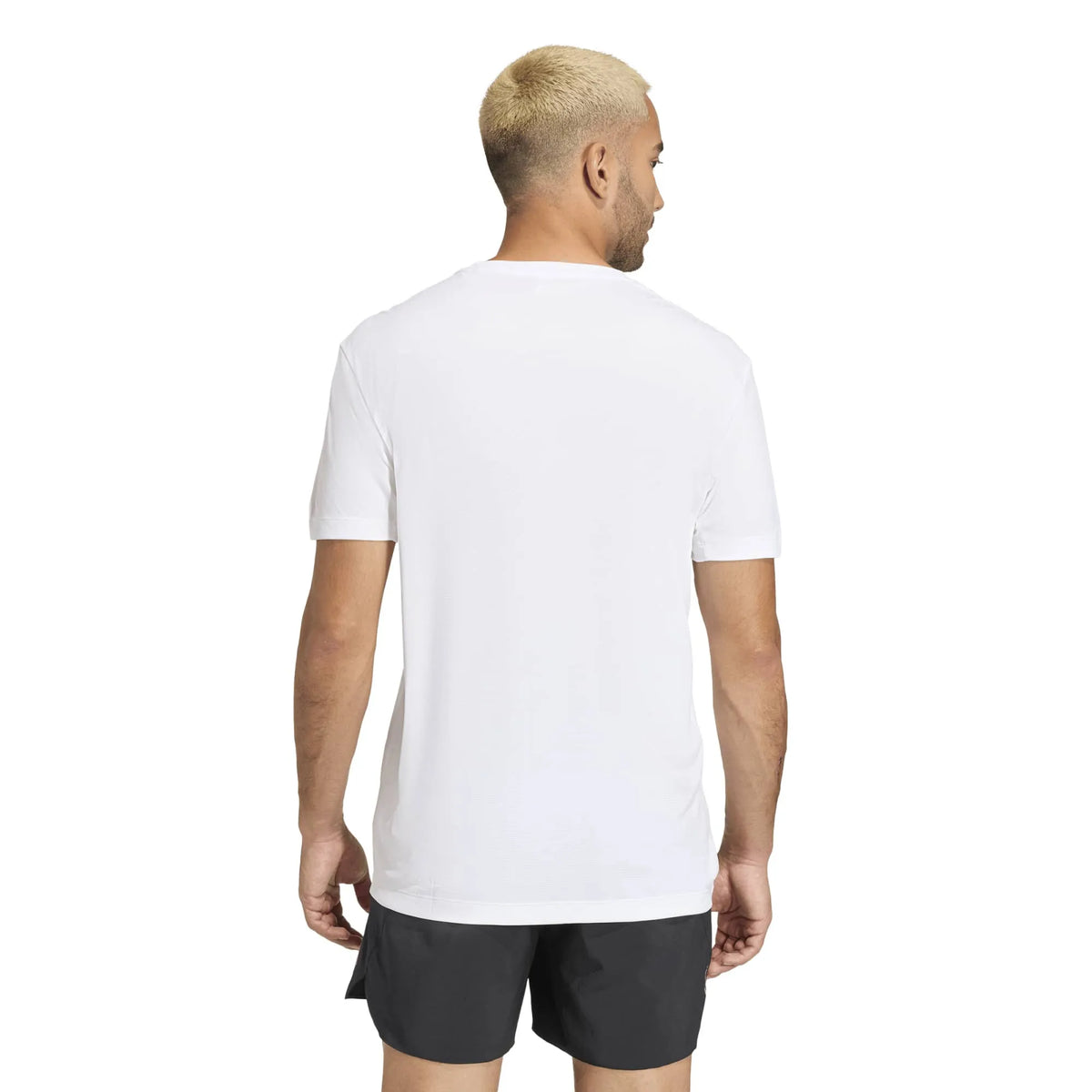 قميص adi365 Running Essentials بشعار العلامة التجارية