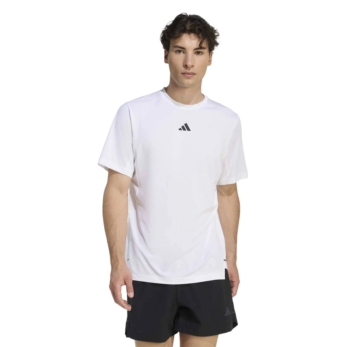 D4T ESSENTIALS T-SHIRT