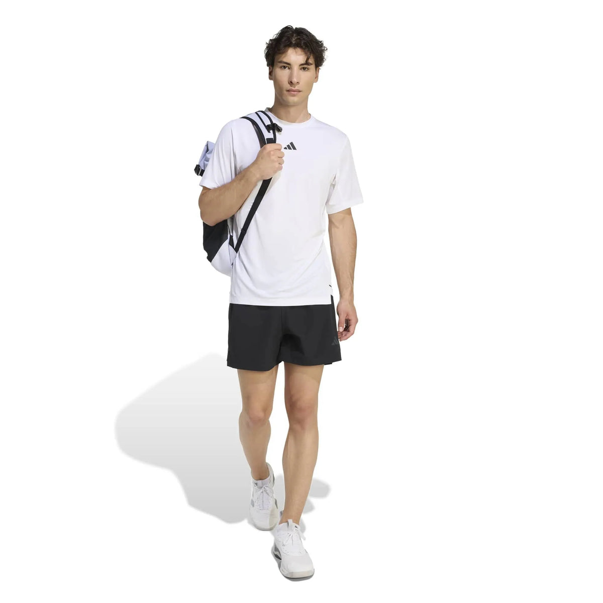 D4T ESSENTIALS T-SHIRT